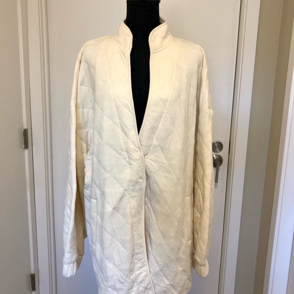 MOVING SALE!!  Target Universal Thread Quilted Jacket 2X $20